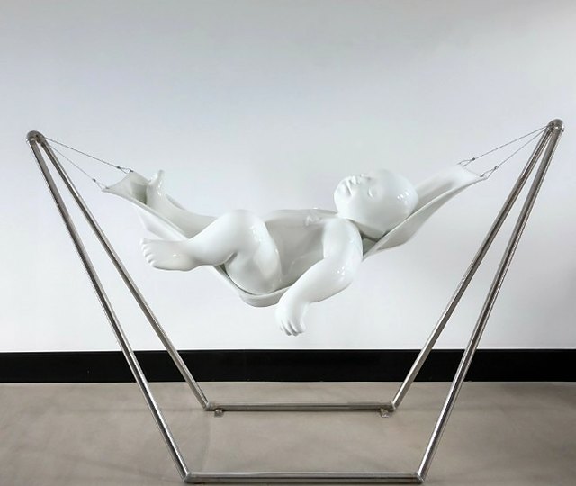 Ayla TURAN — Polyester üzeri akrilik, 125 × 205 × 72 cm