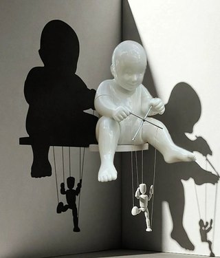 Ayla TURAN — Polyester üzeri akrilik, 236 × 84 × 95 cm